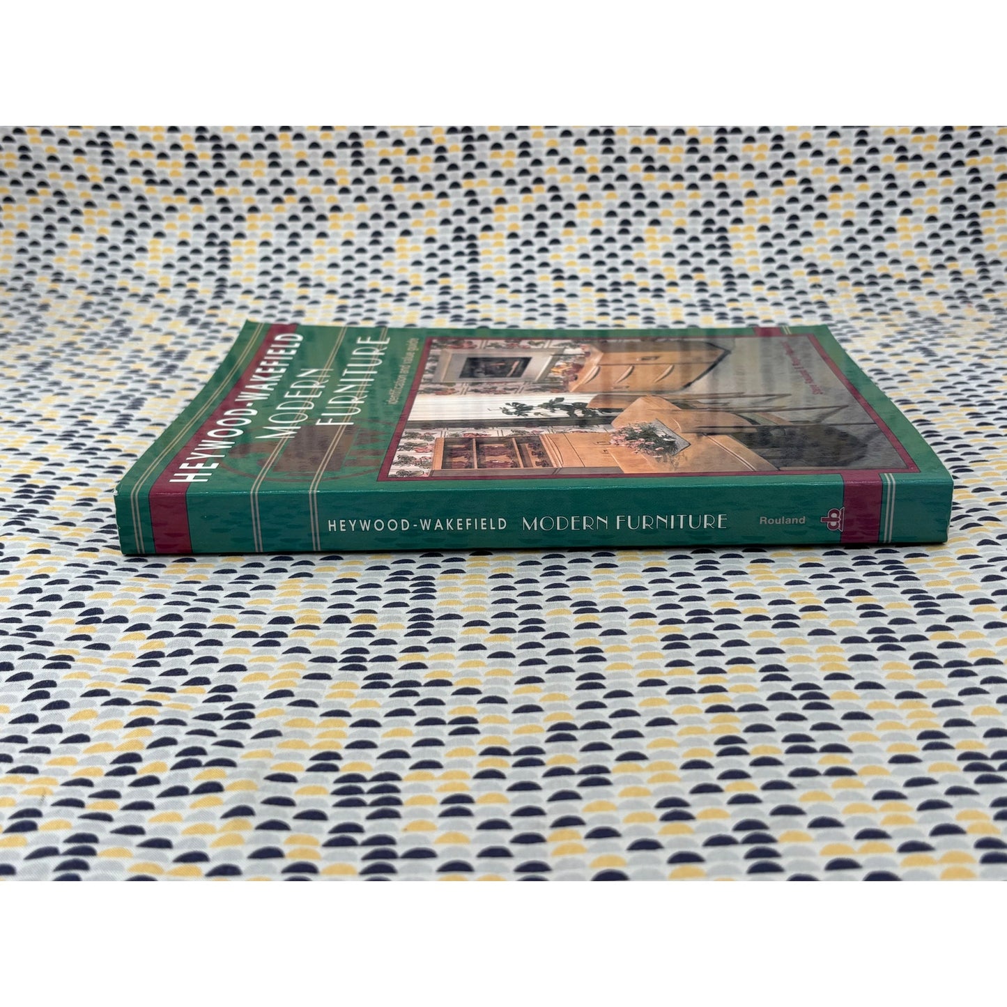 Heywood Wakefield - Modern Furniture Identification and Value Guide - Rouland & Rouland - Collector Books