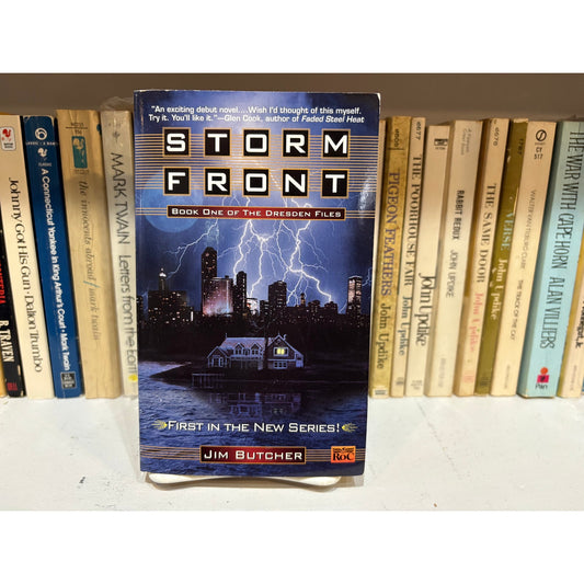 Storm Front - Jim Butcher - Roc - Paperback