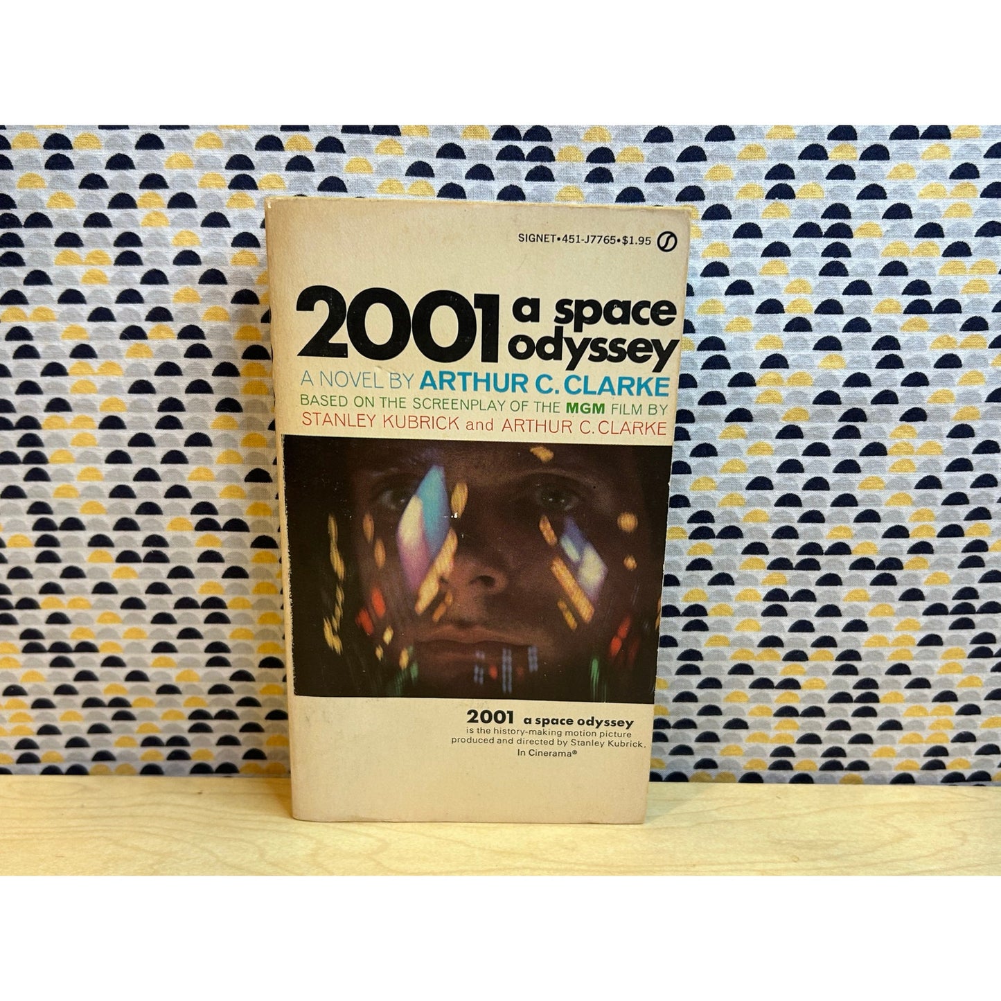 2001 a Space Odyssey - Arthur C. Clarke - Vintage Paperback - Signet Books Edition