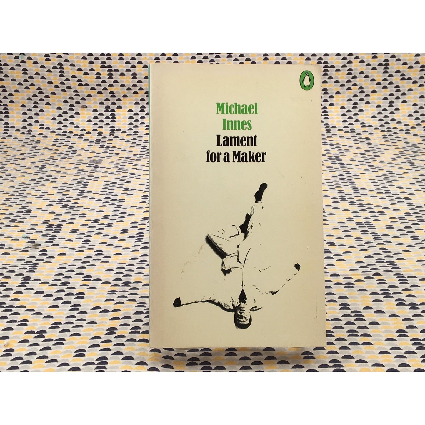 Lament for a Maker - Michael Innes - Penguin - Paperback