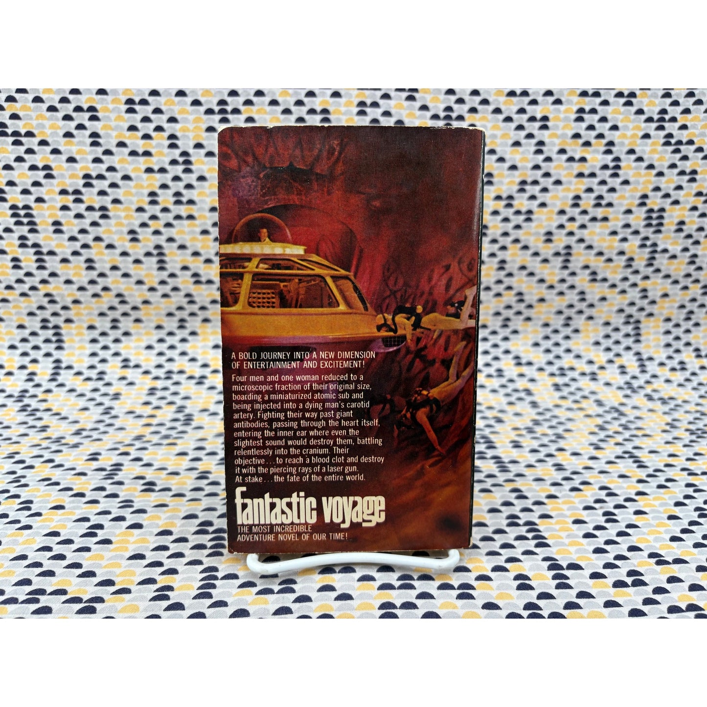 Fantastic Voyage - Isaac Asimov - Movie Novelization - Vintage Paperback Book - 60 cent Bantam Edition