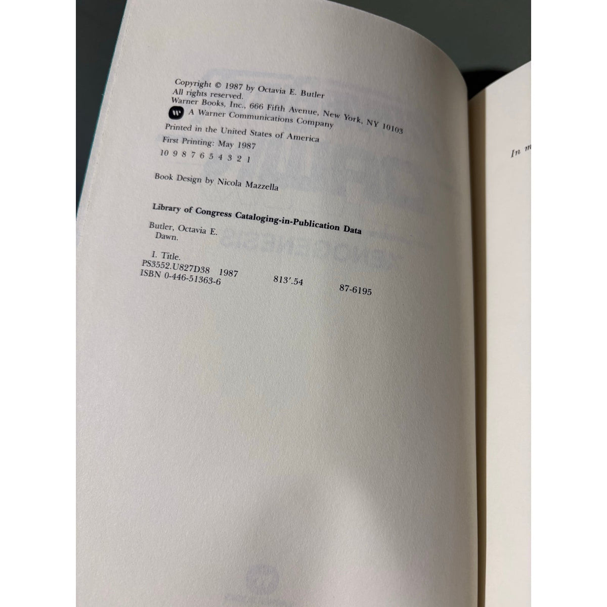 Octavia E. Butler - Dawn - Book One of the Xenogenesis - 1st Edition, 1st PrinT