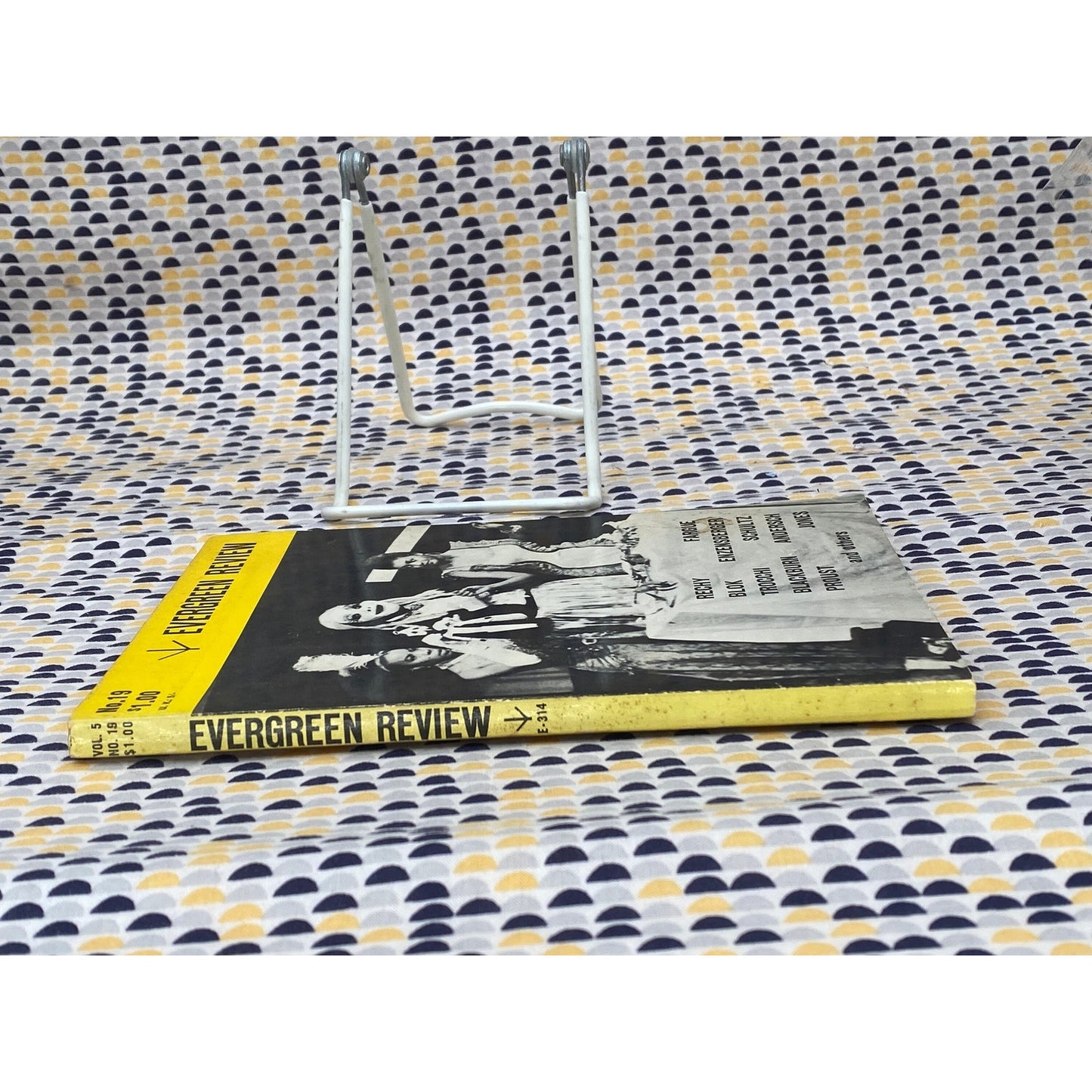 Evergreen Review - Volume 5, Number 19 - March-Aprill 1961 - Grove Press