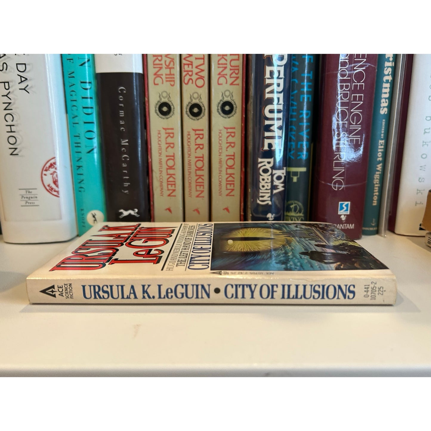 City of Illusions - Ursula K. LeGuin - Vintage Paperback - Ace Science Fiction