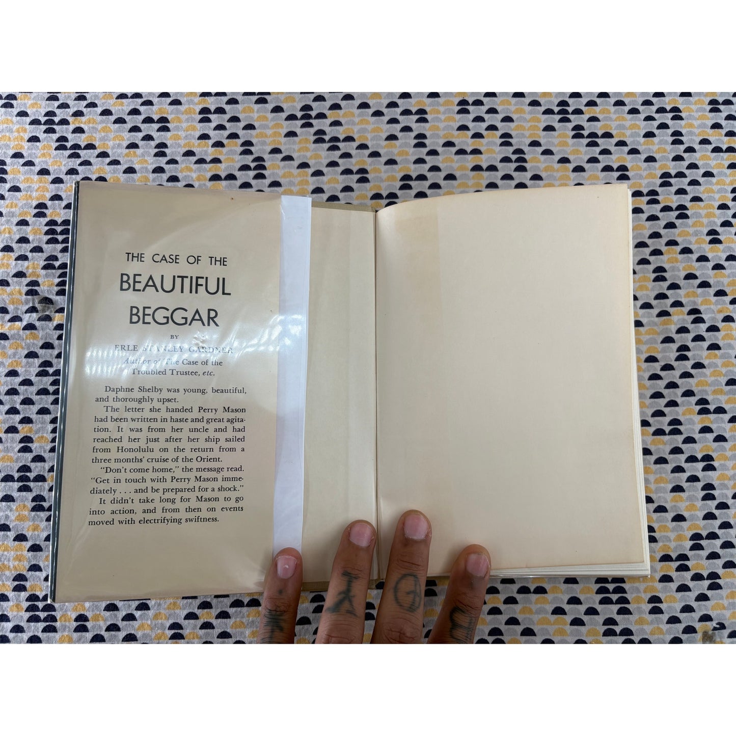 The Case Of The Beautiful Beggar - Erle Stanley Gardner - William Morrow - Hardcover