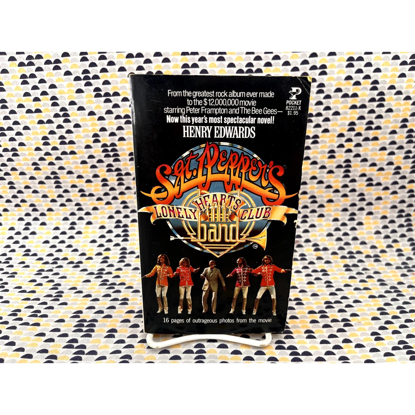 Sgt. Peppers Lonely Hearts Club Band - Henry Edwards - Pocket Books - Paperback