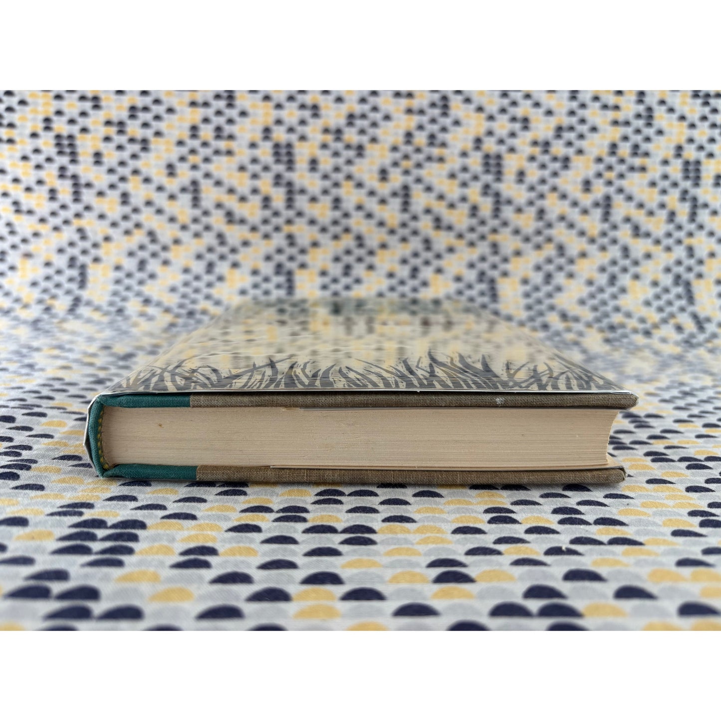 Shadows On The Grass - Isak Dinesen - Random House - Hardcover