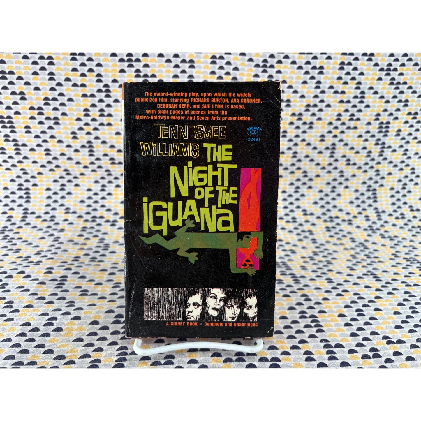 The Night Of The Iguana - Tennessee Williams - Signet - Paperback