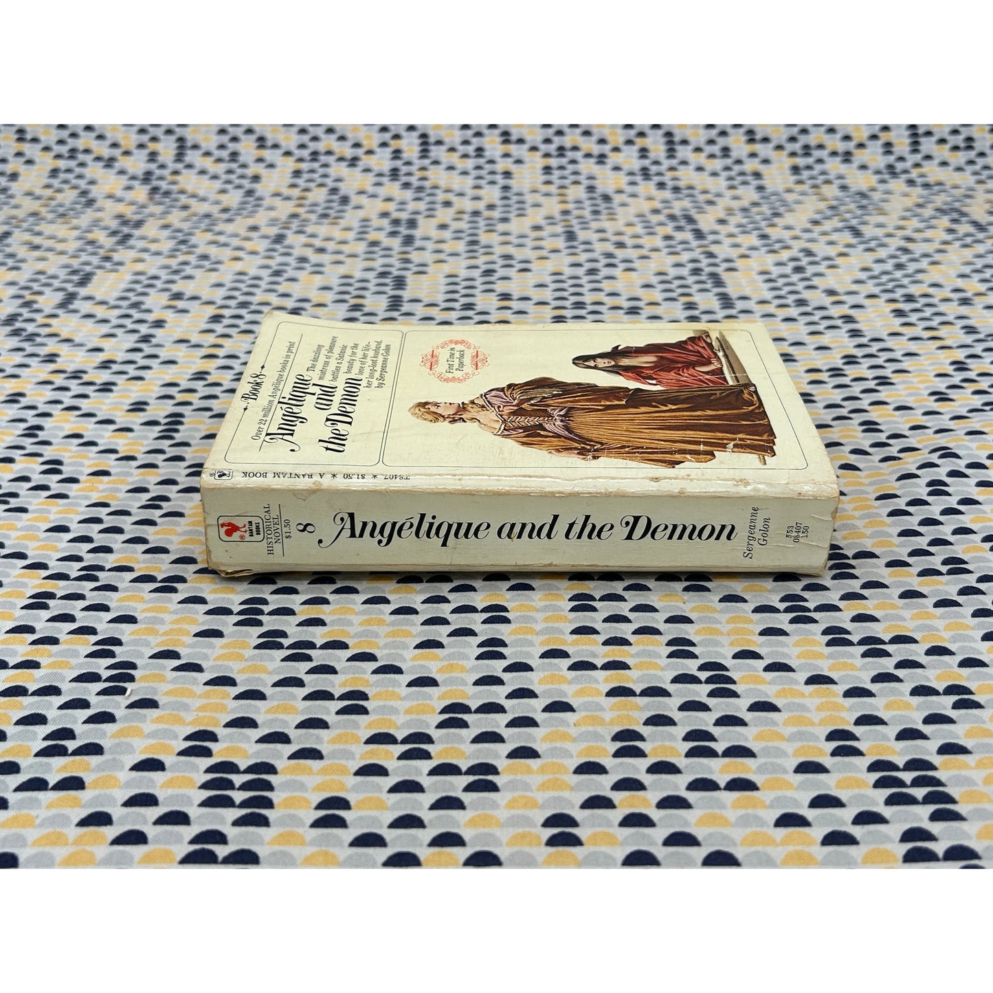 Angelique And The Demon - Sergeanne Golon - Bantam Books - Paperback