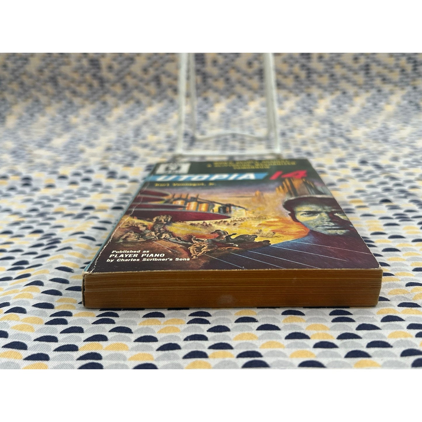 Utopia 14 (Player Piano) - Kurt Vonnegut - Bantam Giant A1262 - Vintage Paperbacks