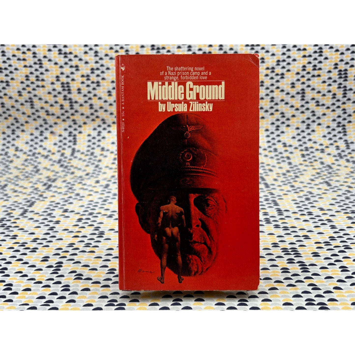 Middle Ground - Ursula Zilinsky - Bantam Books - Paperback