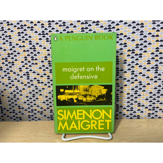 Maigret on the Defensive - Simenon Maigret - Penguin Crime - Paperback