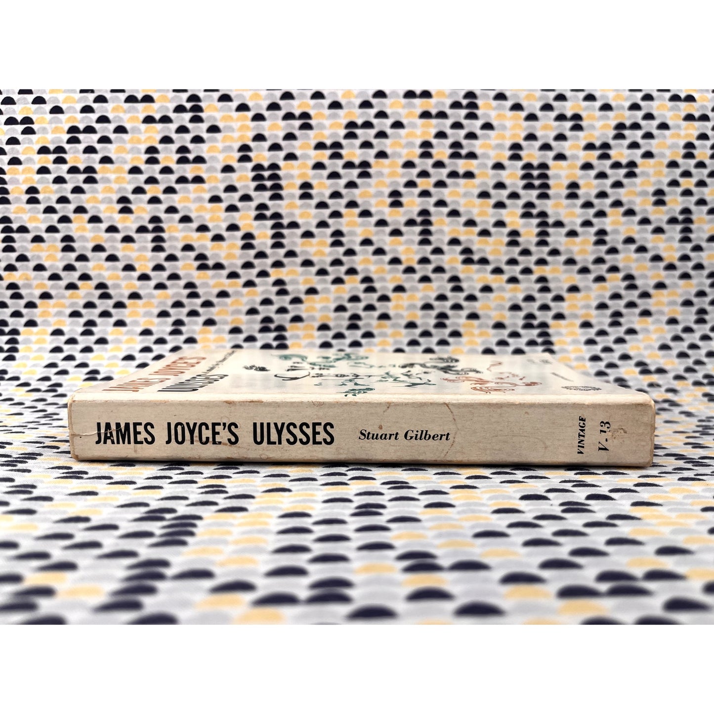 Ulysses - James Joyce- A Study by Stuart Gilbert - Vintage Paperback Book - Vintage Giant Edition