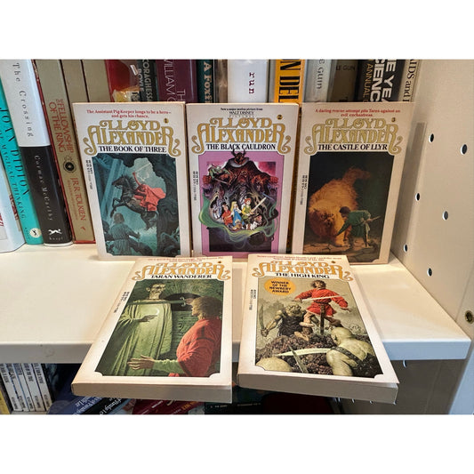 Lloyd Alexander - Chronicles of Prydain - 5 Book Set - Dell Paperbacks