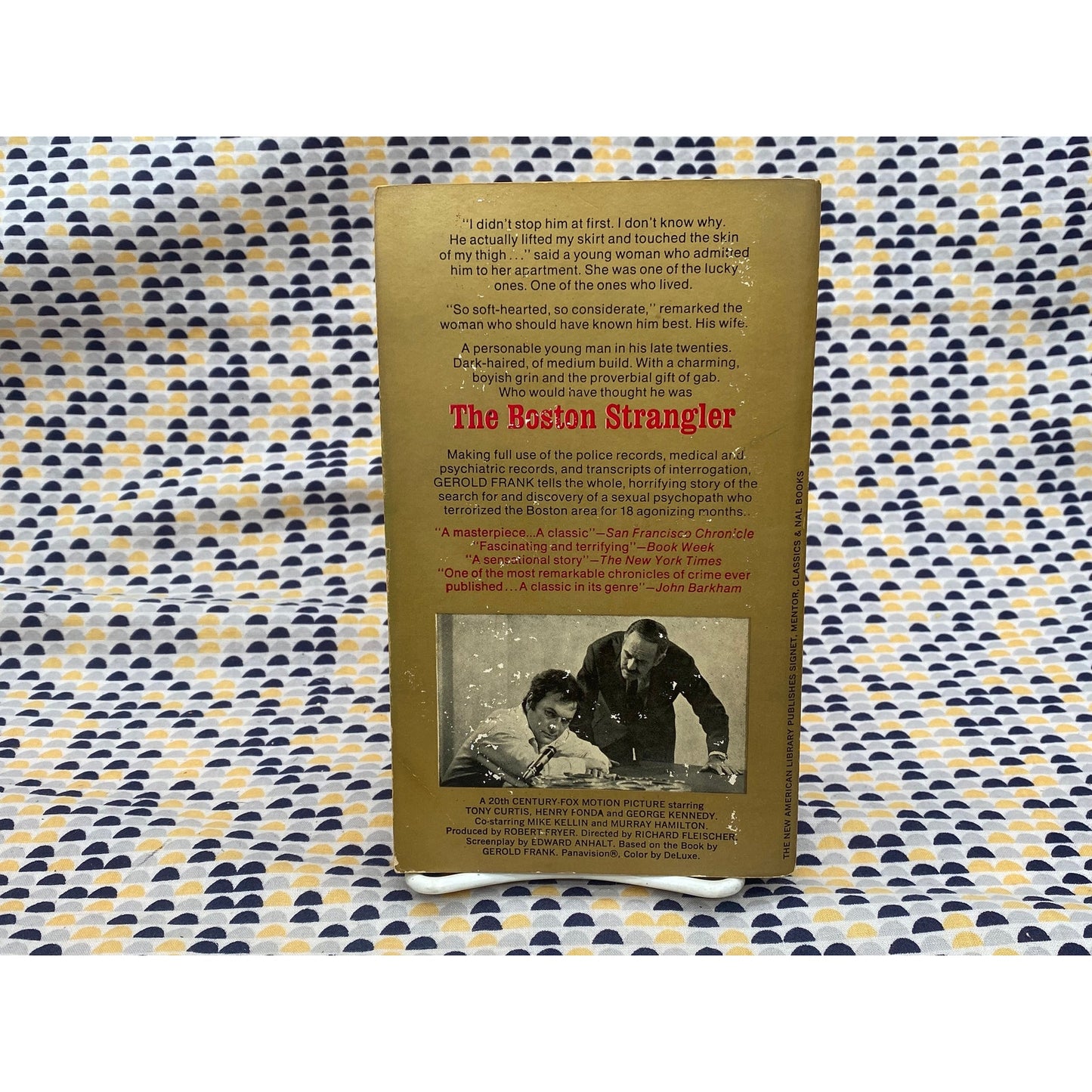 The Boston Strangler - Gerold Frank - Vintage Paperback - Signet  - Movie Tie In