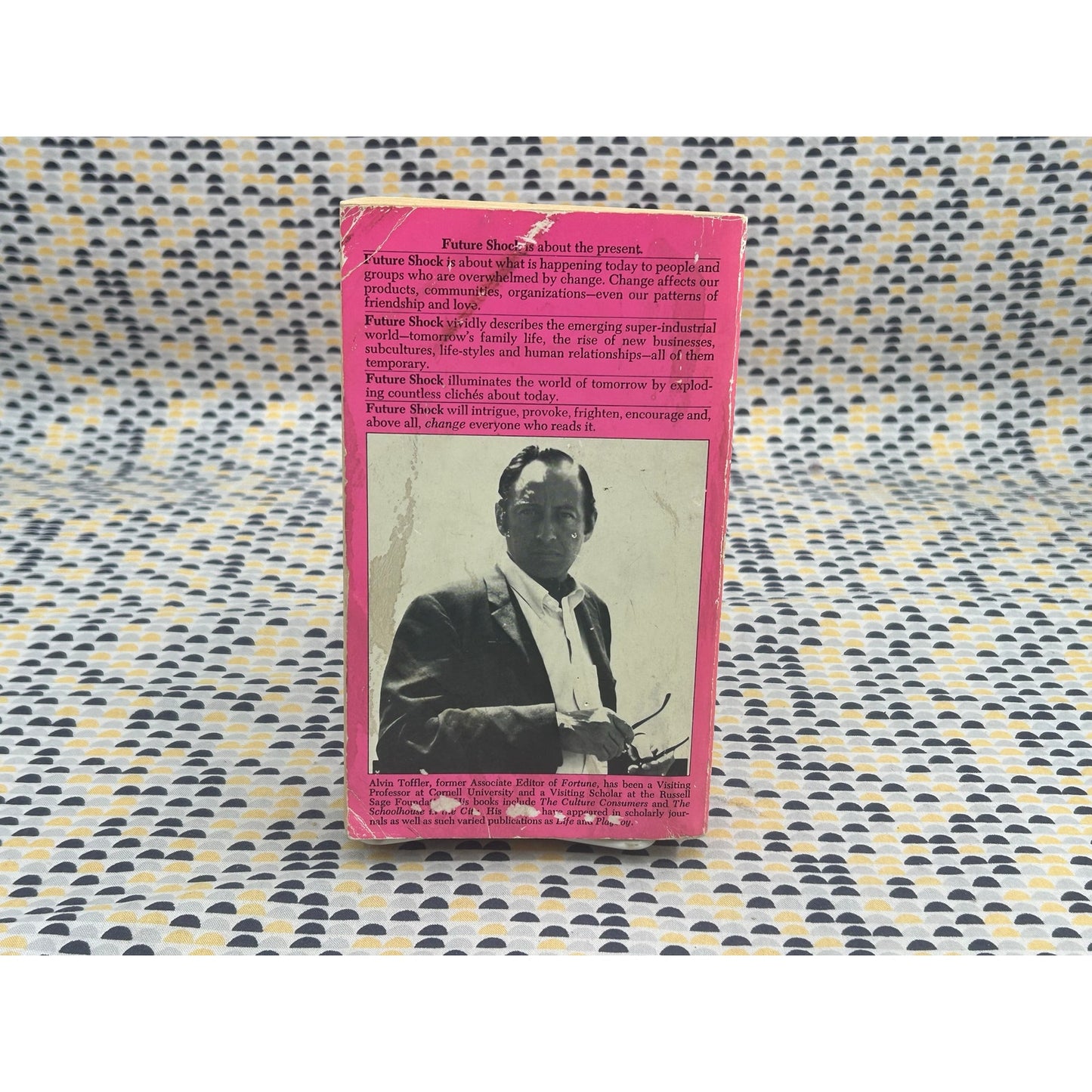 Future Shock - Alvin Toffler - Vintage Paperback Book - Bantam Edition