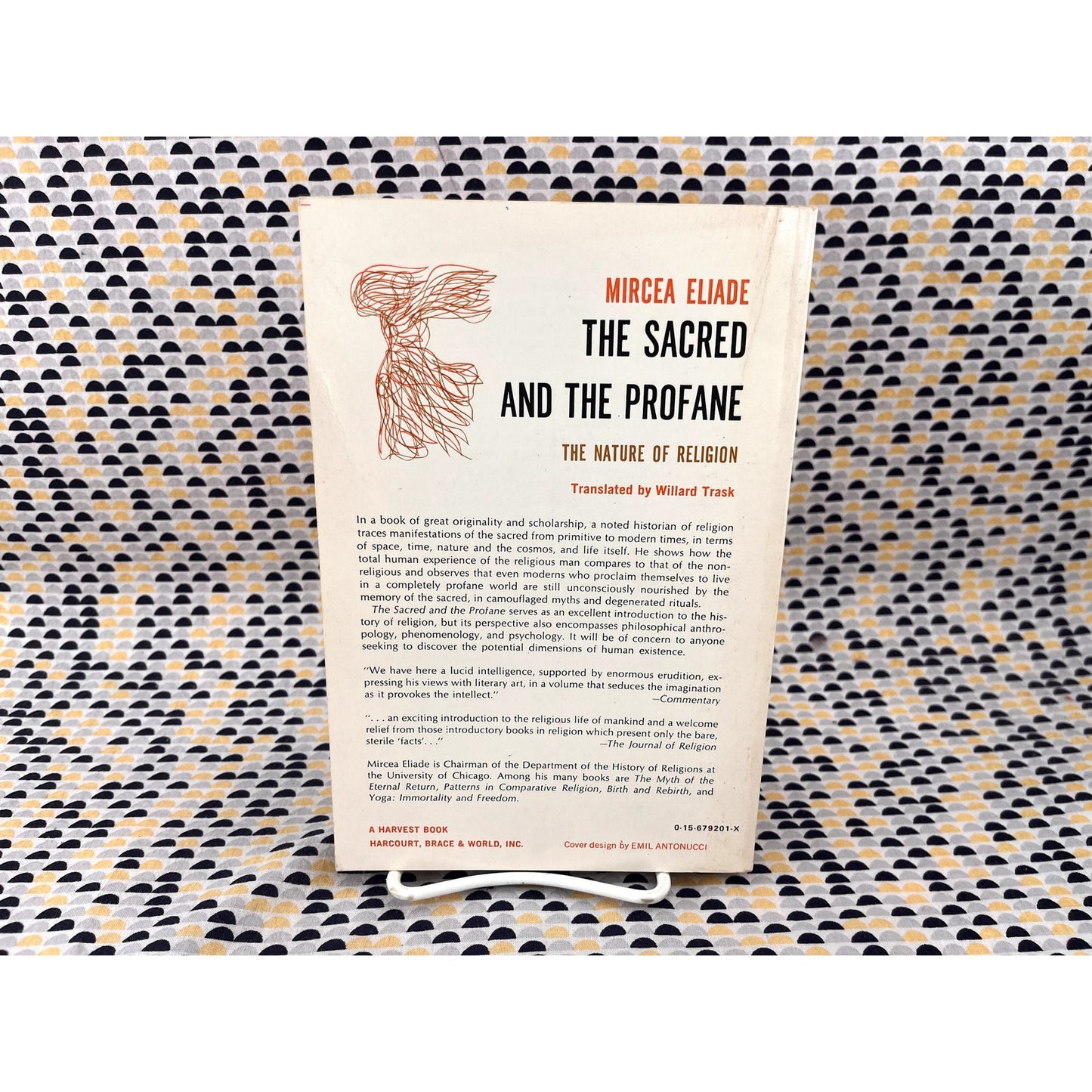 The Sacred and the Profane: The Nature of Religion - Mircea Eliade - Harvest Books - Paperback