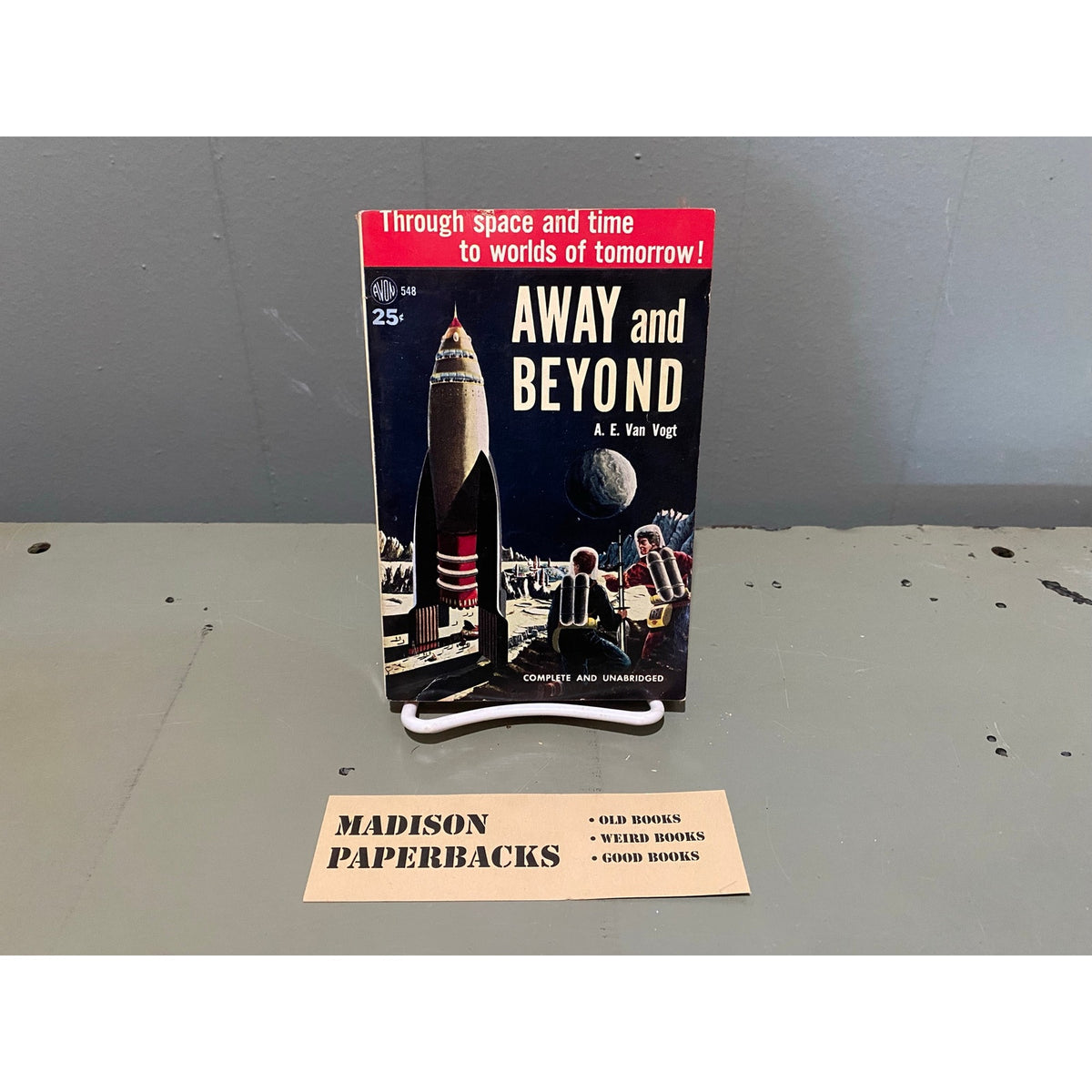 Away and Beyond - A.E. Van Vogt - Avon 548 - Vintage Paperbacks