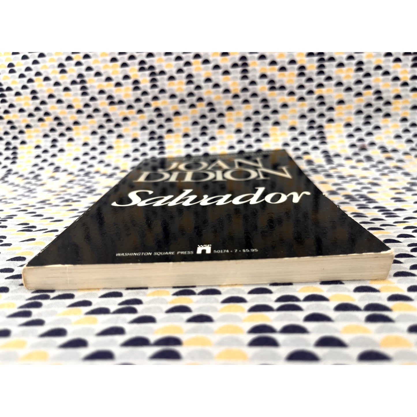 Salvador - Joan Didion - Washington Square Press - Paperback