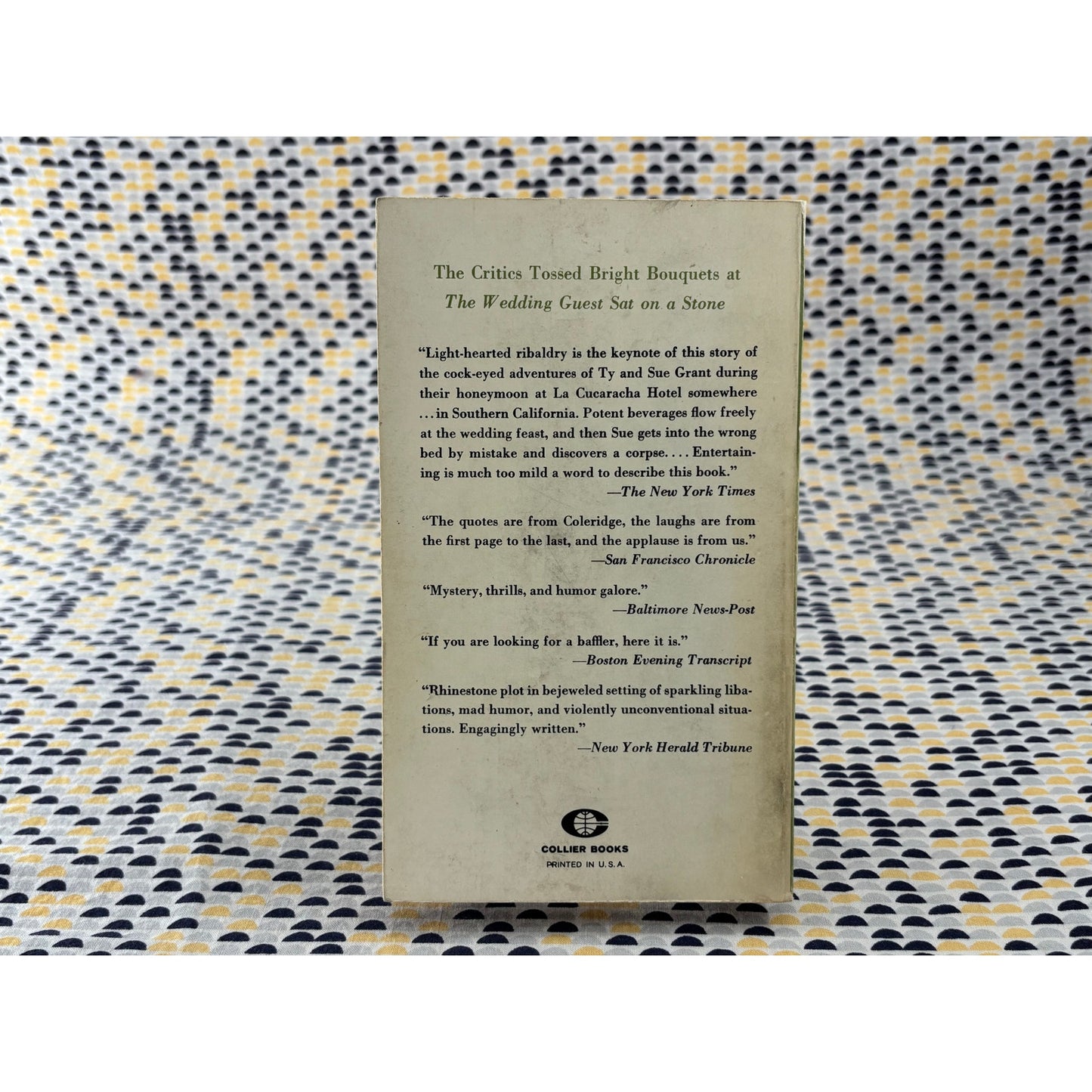 The Wedding Guest Sat on a Stone - Richard Shattuck - Collier Books - Paperback
