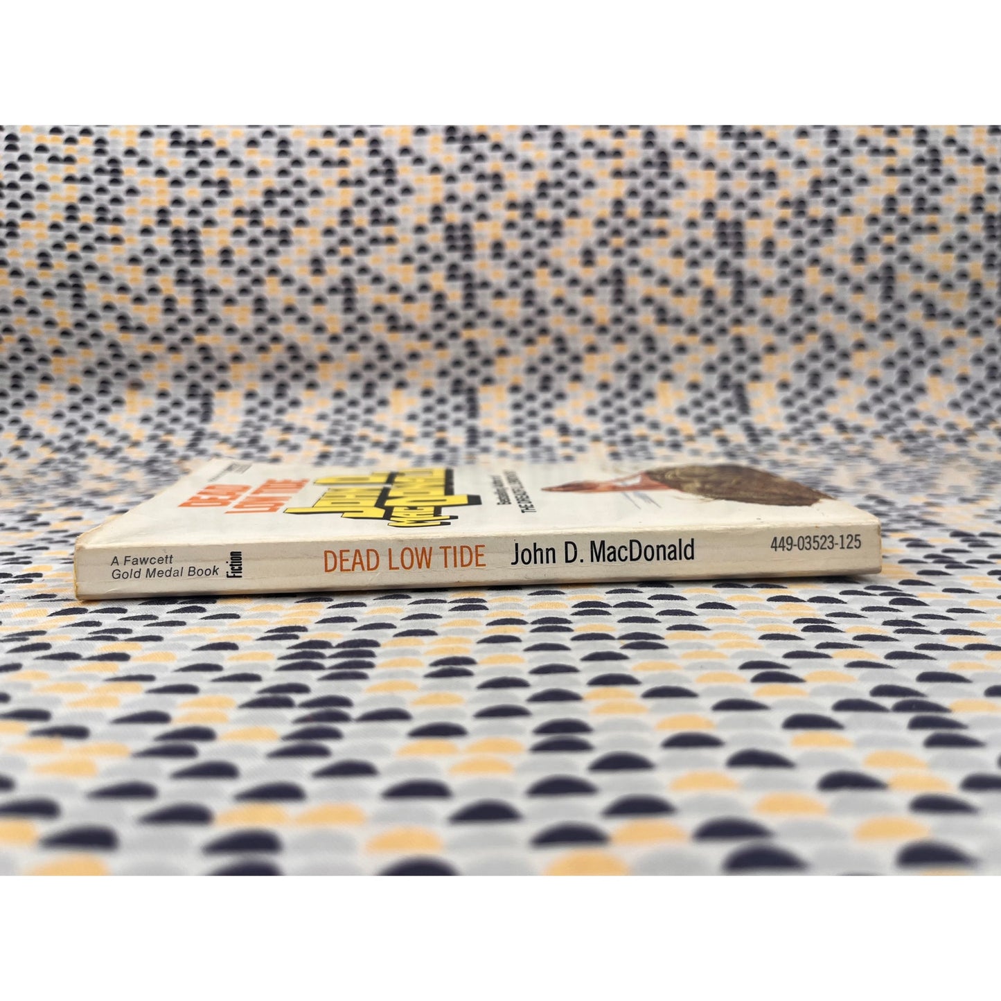 Dead Low Tide - John D. MacDonald - Fawcett Gold Medal - Paperback