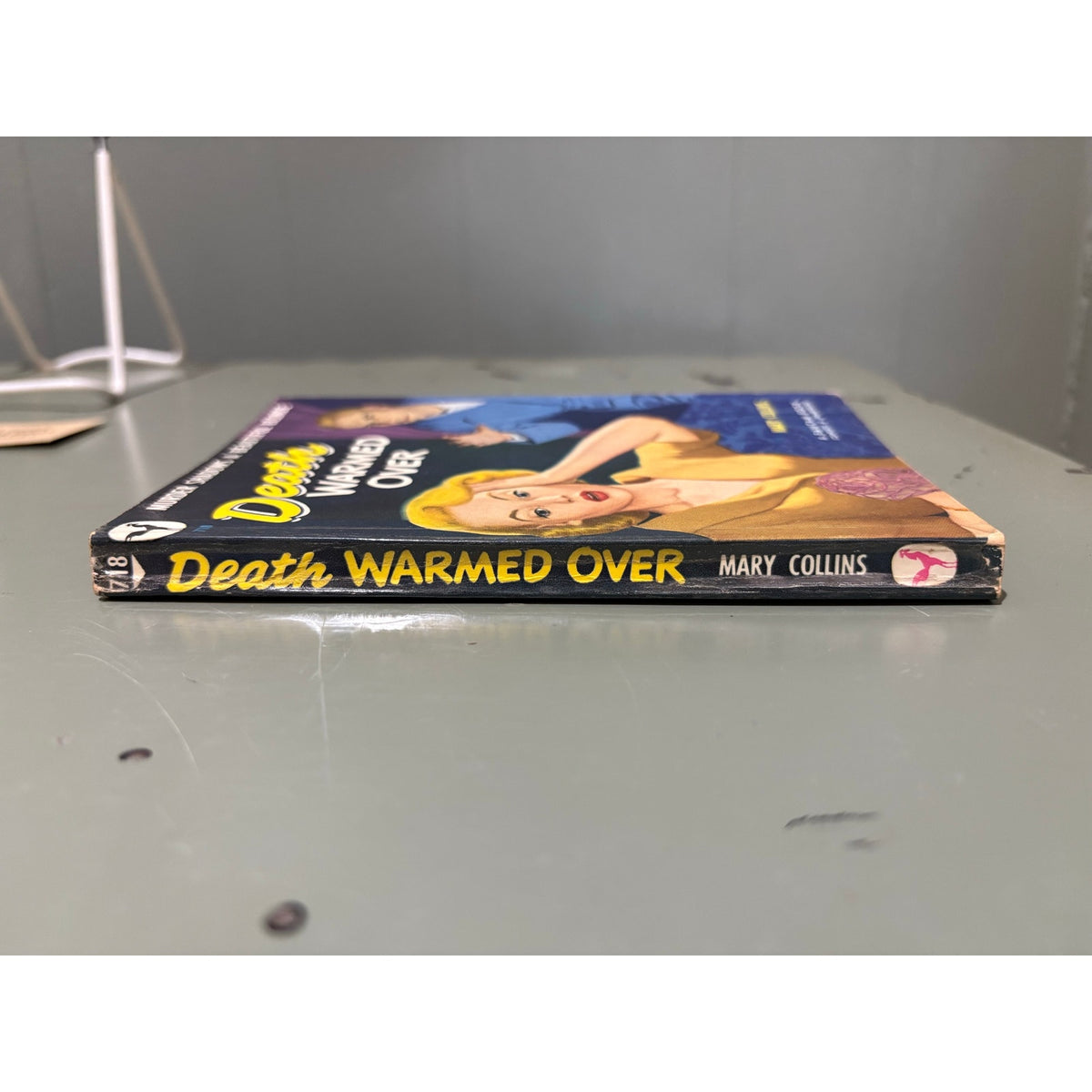Death Warmed Over - Mary Collins - Bantam 718 - Vintage Paperbacks