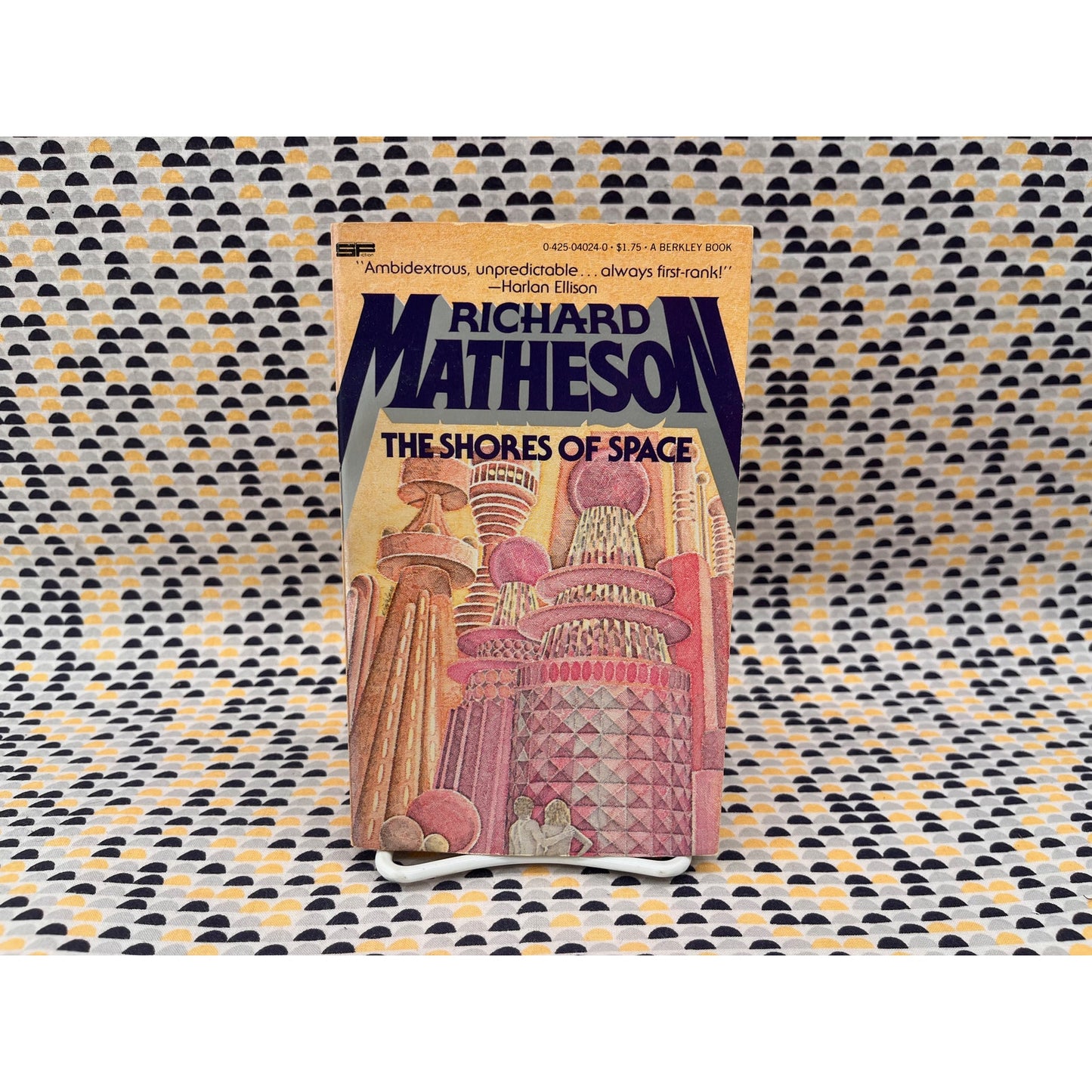 The Shores of Space - Richard Matheson - Berkley Books - Paperback