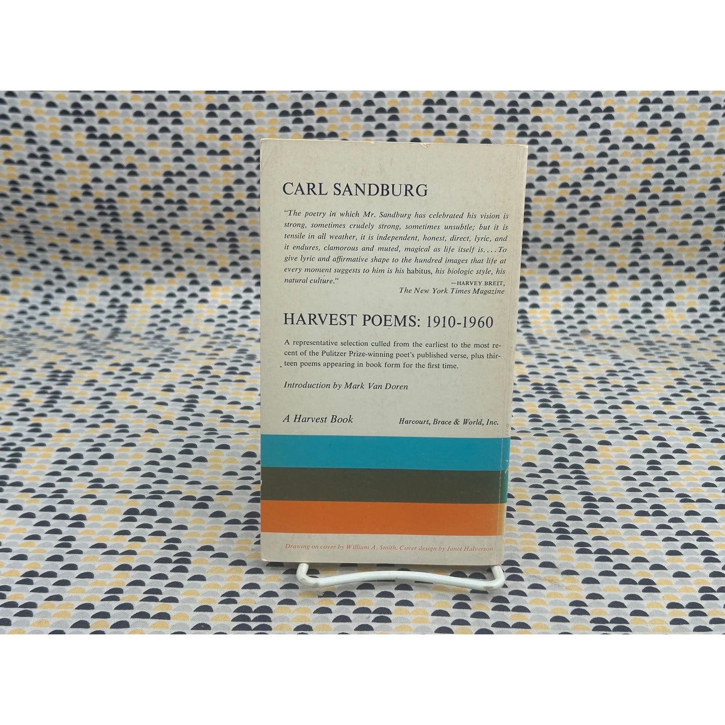 Harvest Poems - Carl Sandburg - 1910-1960 - Harvest Books Edition