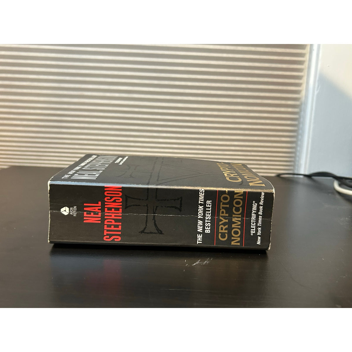 Cryptonomicon - Neal Stephenson - Vintage Paperback Book - Avon Edition