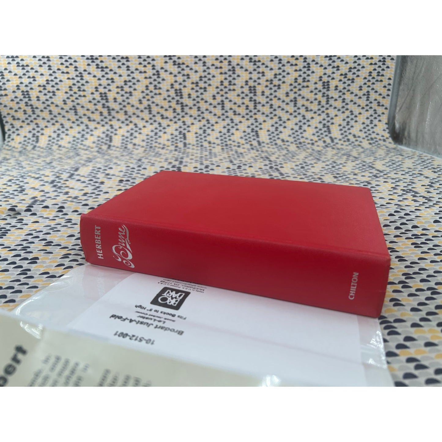 Dune - Frank Herbert - Vintage Hardcover  - Chilton Publishing - 1965 1st Book Club Edition - 47M Gutter