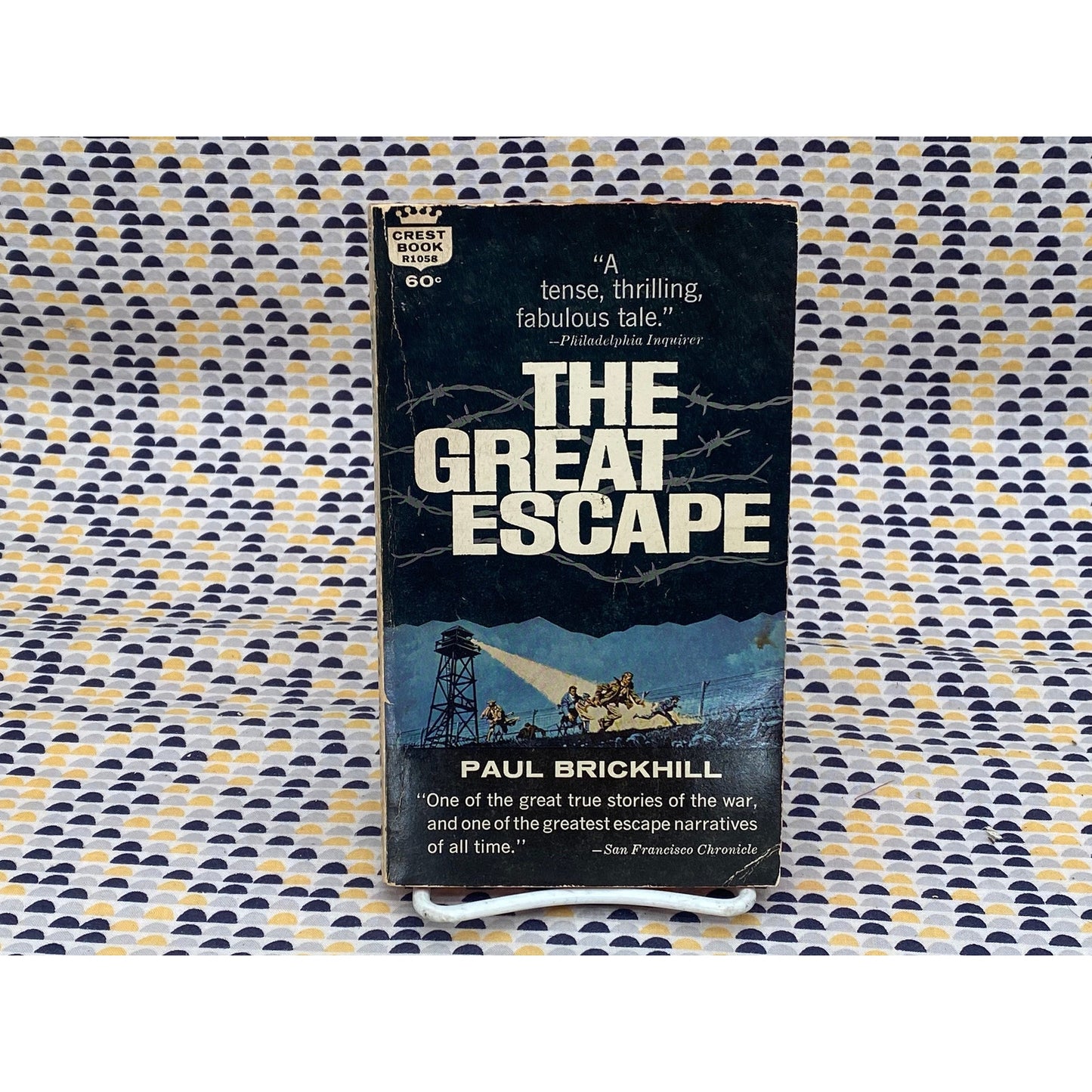 The Great Escape - Paul Brickhill - Movie Novelization - Vintage Paperback Book - 75 cent Fawcett Crest Edition