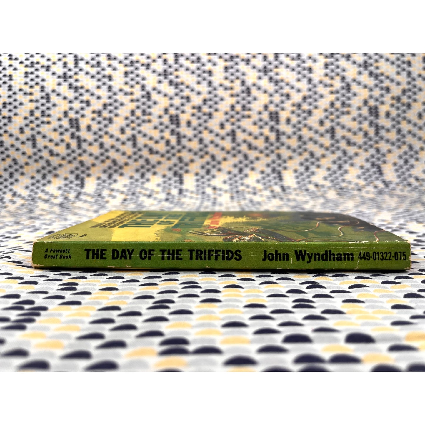 The Day of the Triffids - John Wyndham - Crest Books - Paperback