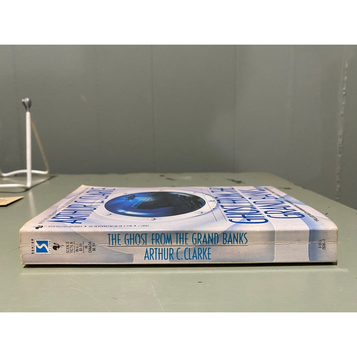 Ghost from the Grand Banks - Arthur C. Clarke - Bantam - Paperback