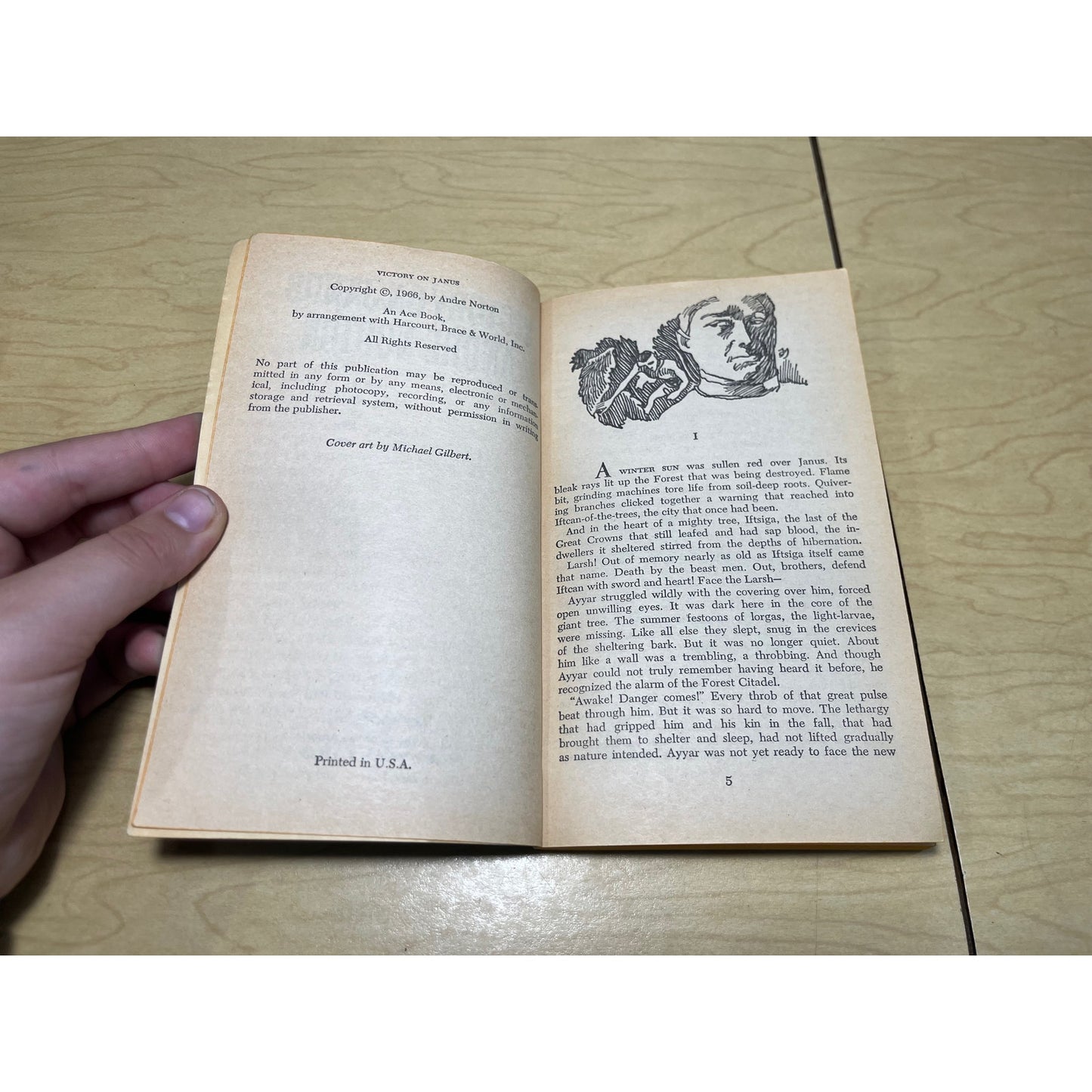 Victory on Janus - Andre Norton - Ace Books G Series - Paperback