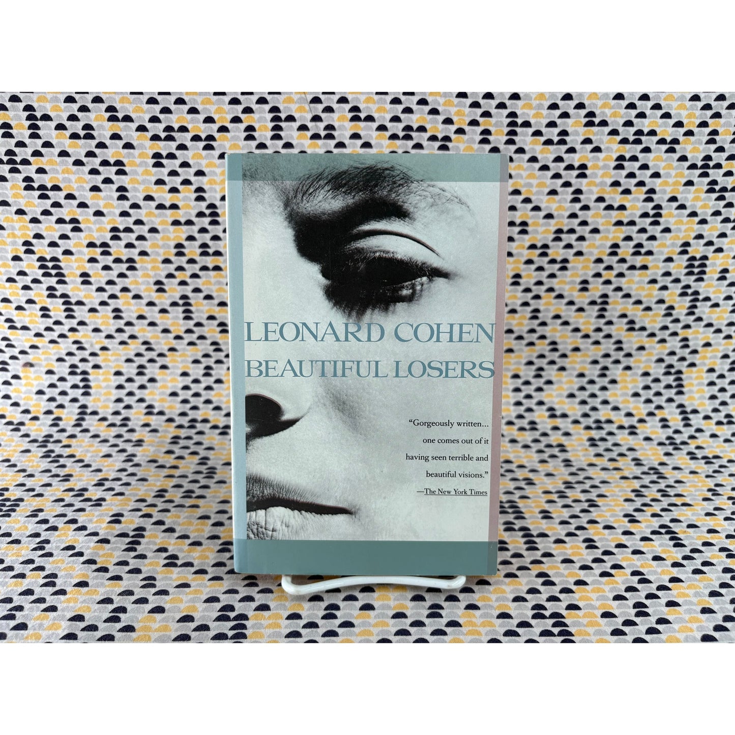 Leonard Cohen - Beautiful Losers - Vintage Paperback Book