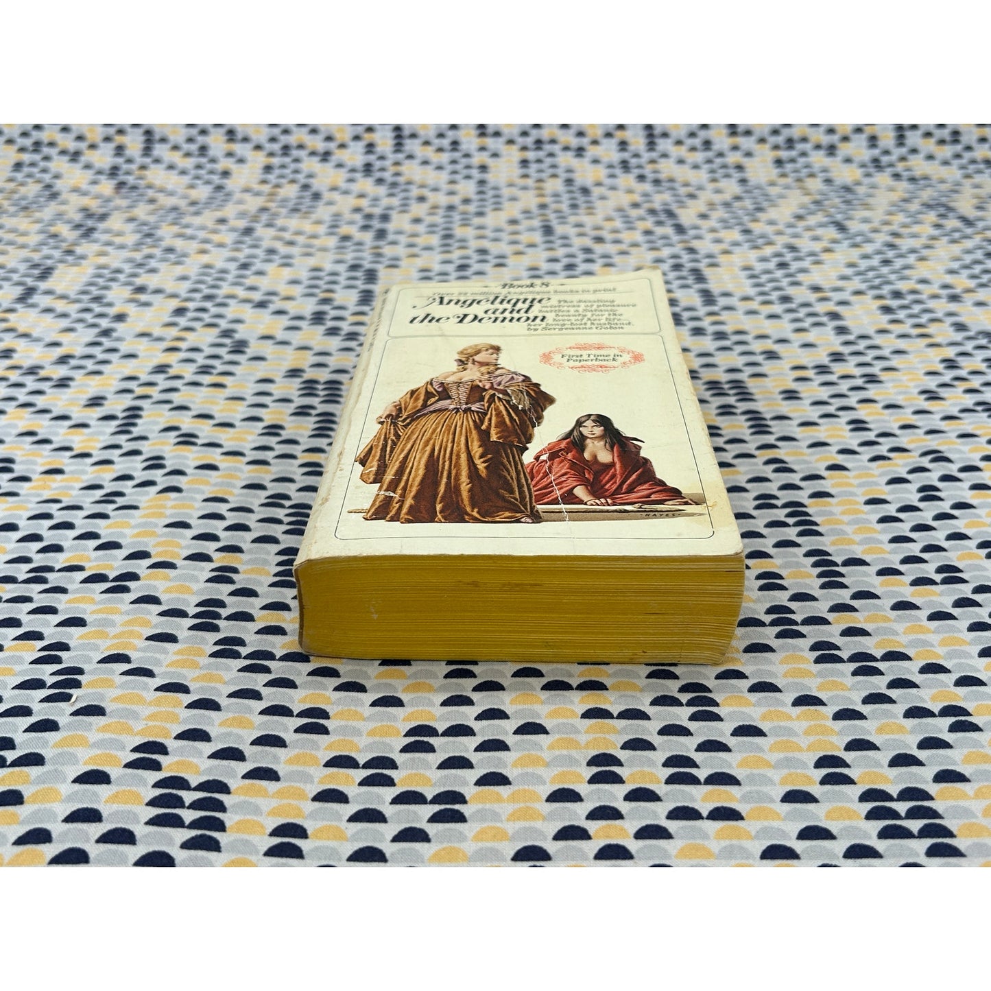 Angelique And The Demon - Sergeanne Golon - Bantam Books - Paperback