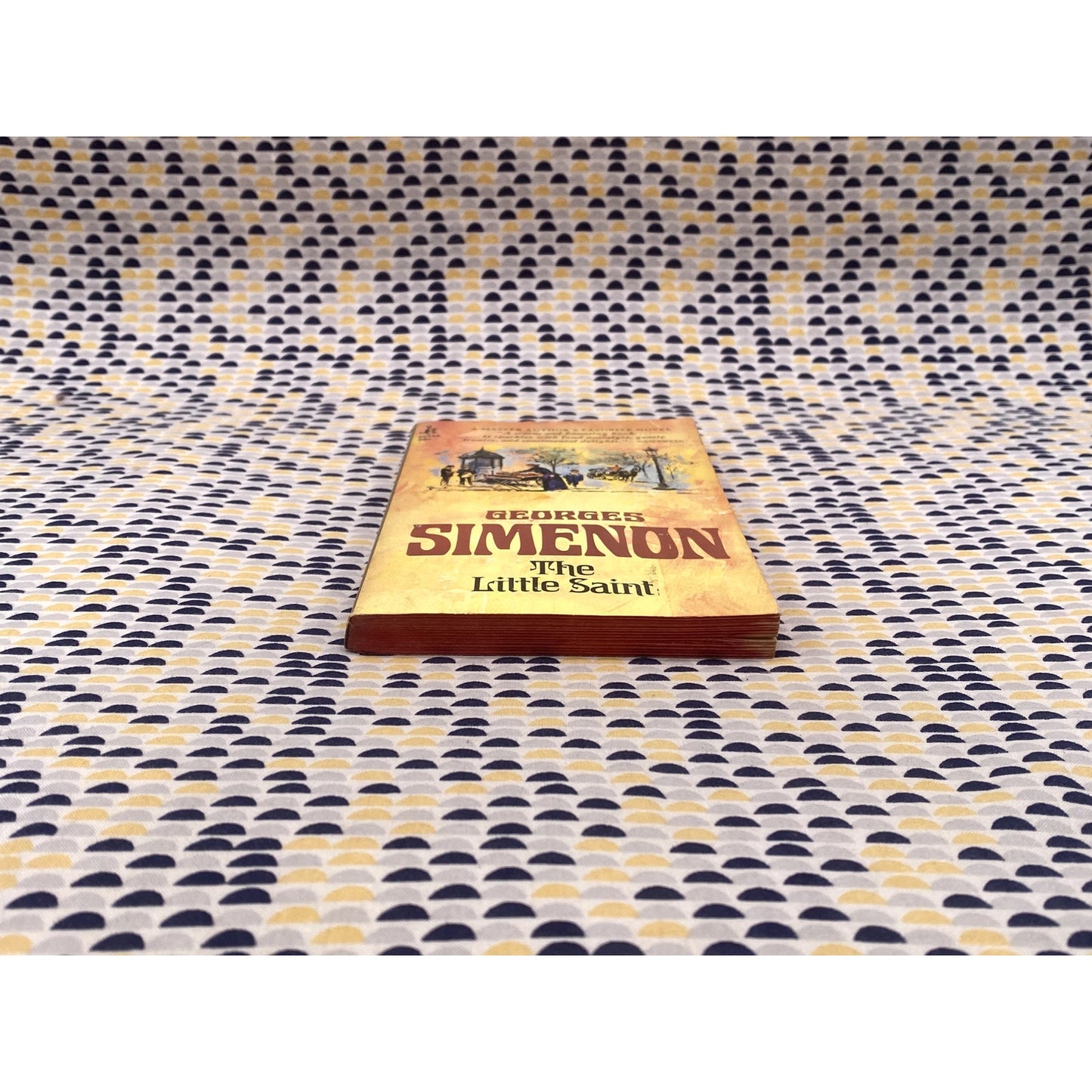 The Little Saint - Georges Simenon - Pocket Books - Paperback