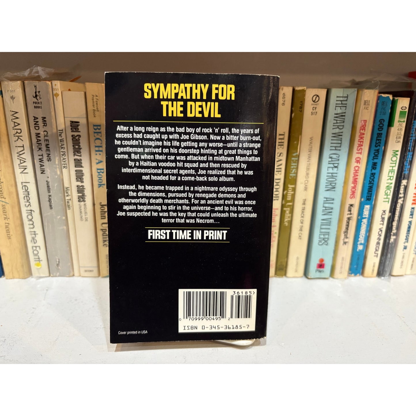 Necrom - Mick Farren - Del Rey - Paperback