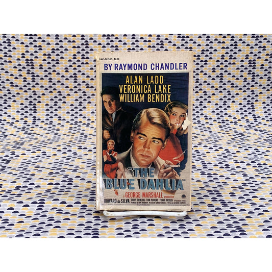 The Blue Dahlia - A Screenplay - Raymond Chandler - Popular Library Edition