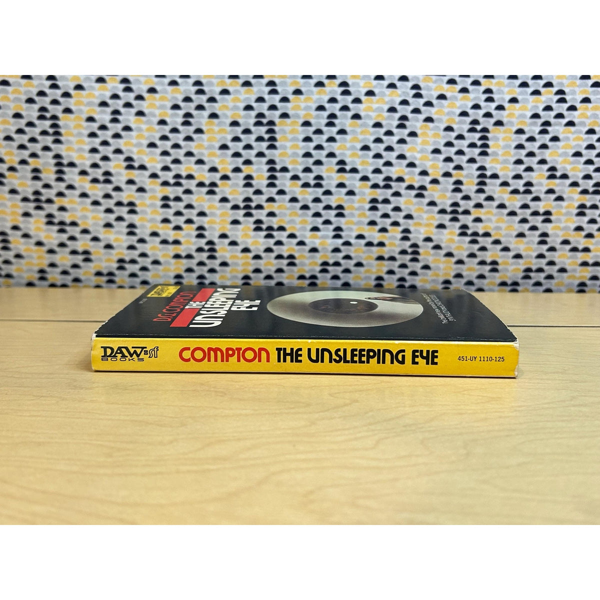 The Unsleeping Eye - D.G. Compton - Vintage Paperback Book - 1974 Daw 1st Printing