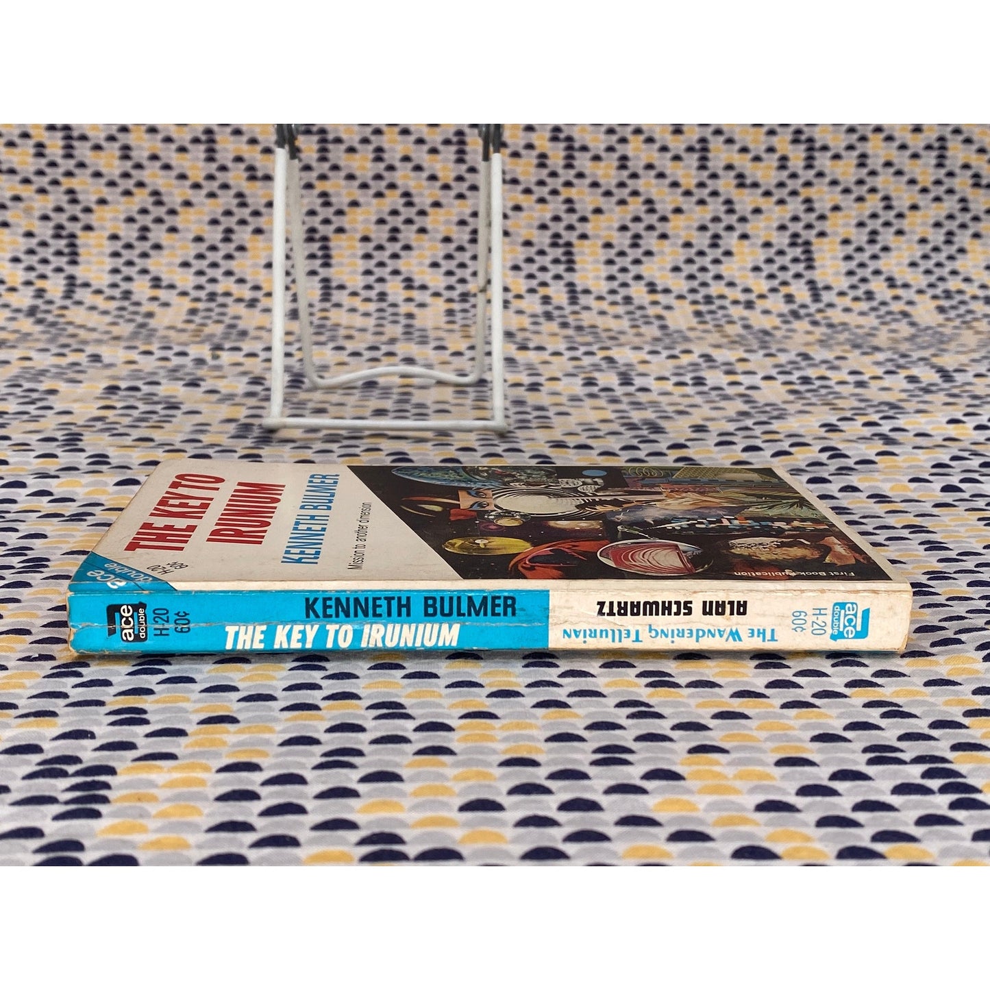 The Wandering Tellurian/The Key To Irunium - Alan/Kenneth Schwartz/Bulmer