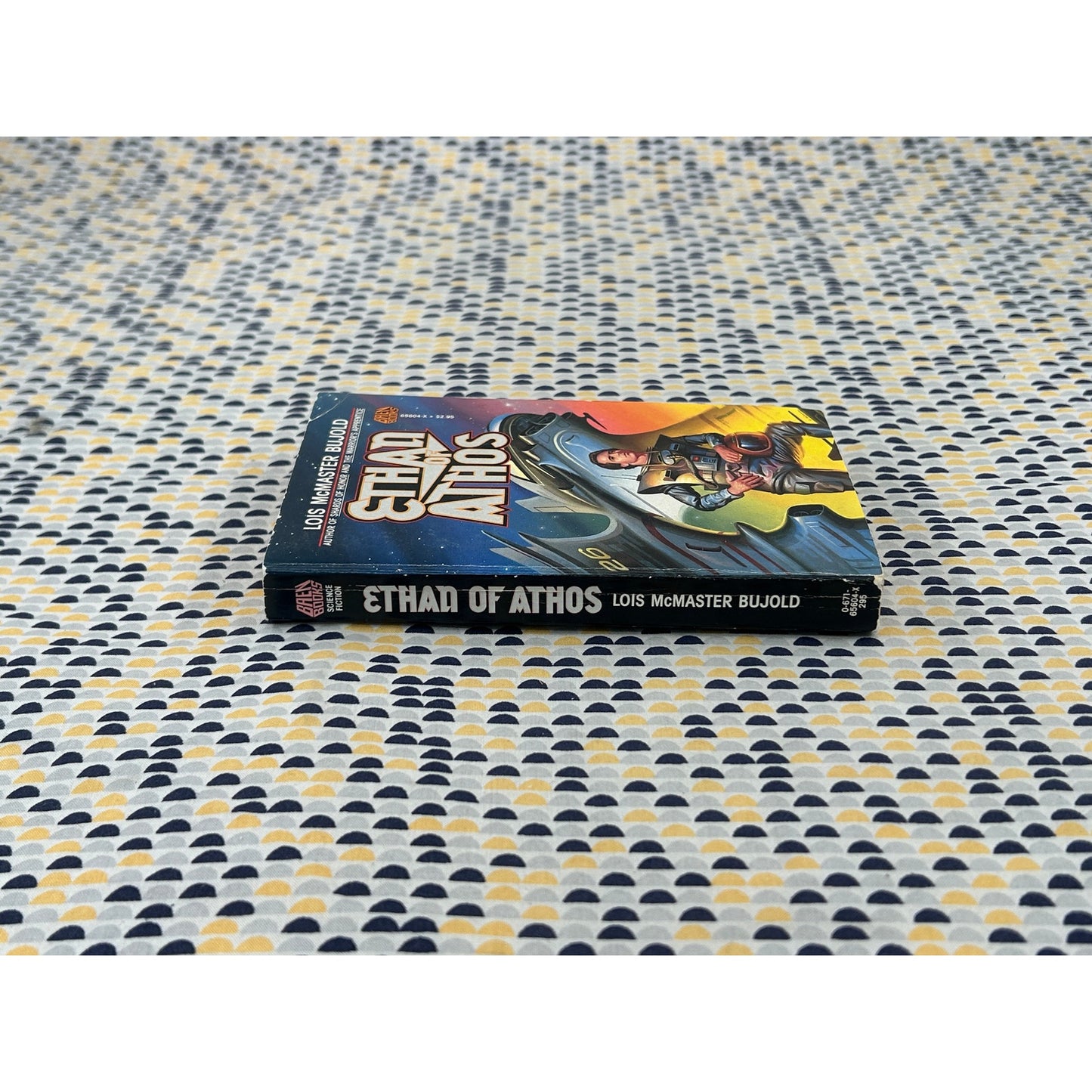 Ethan Of Athos - Lois McMaster Bujold - Baen Books - Paperback