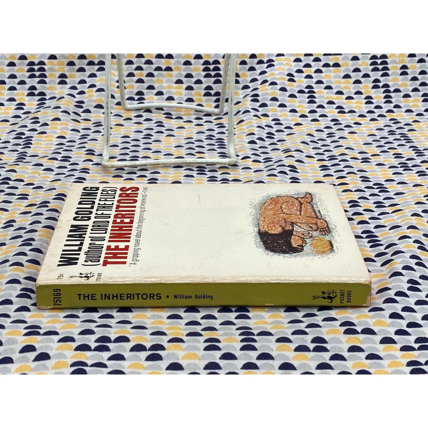 The Inheritors - William Golding - Vintage Paperback Book