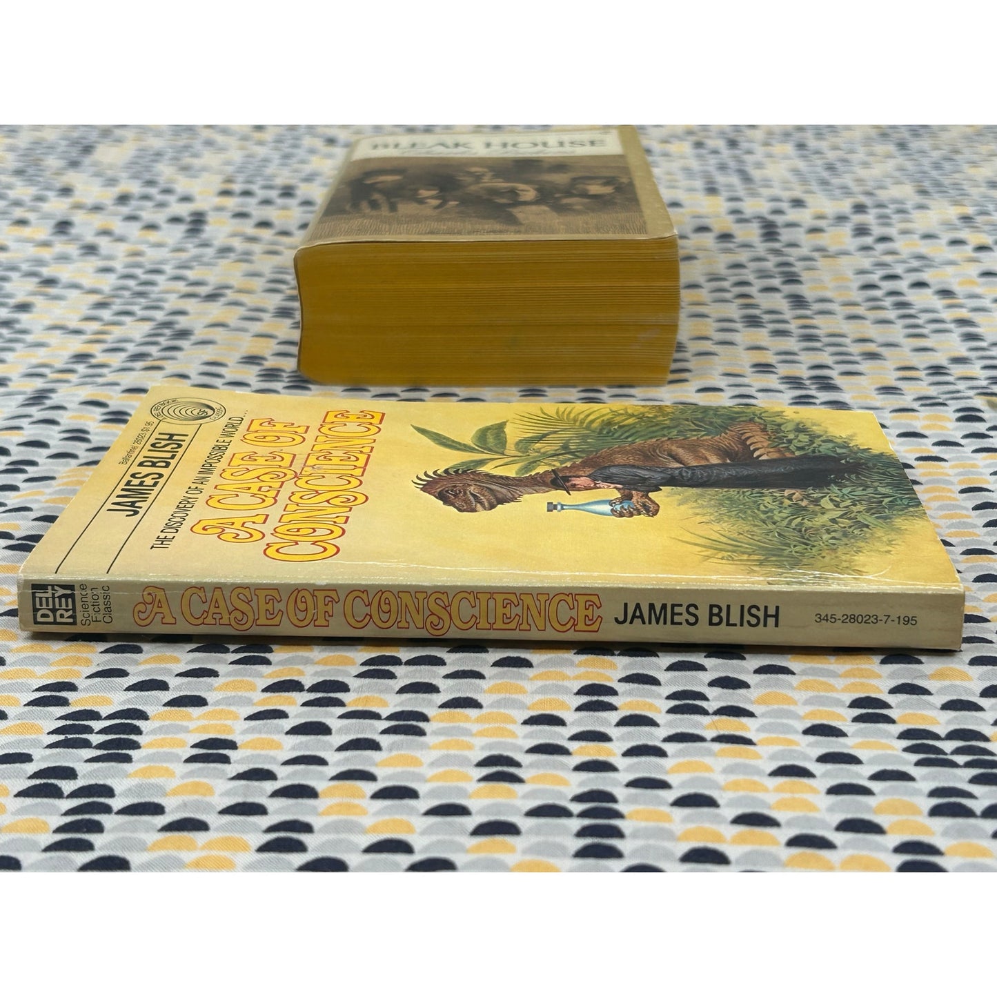 A Case of Conscience - James Blish - Vintage Paperback Book - Ballantine Edition