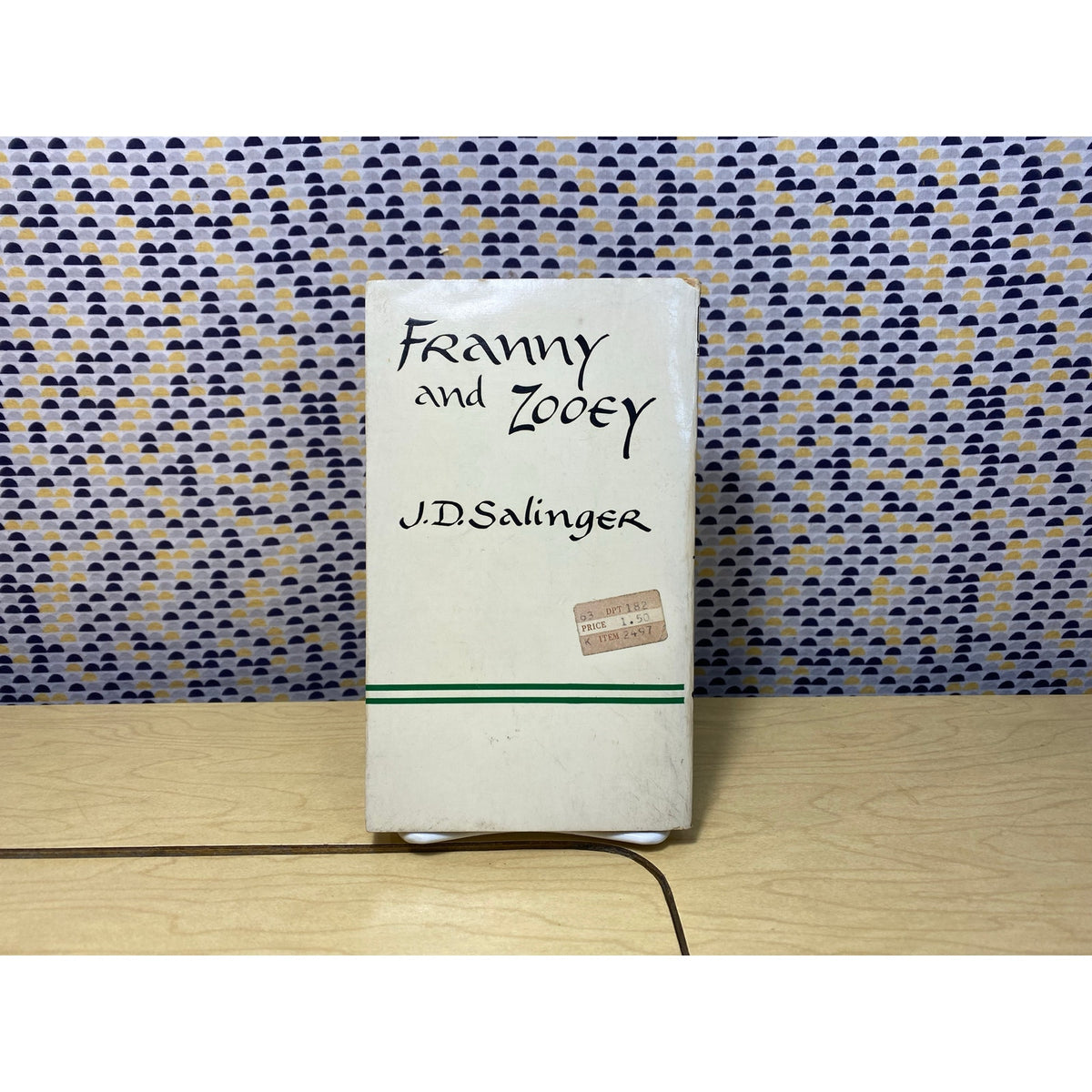 Franny and Zooey - J.D. Salinger - Vintage Paperback Book - Bantam Edition