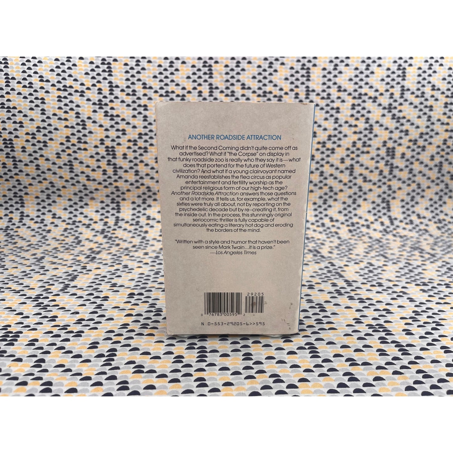 Another Roadside Attraction - Tom Robbins - Bantam Books -  Paperback