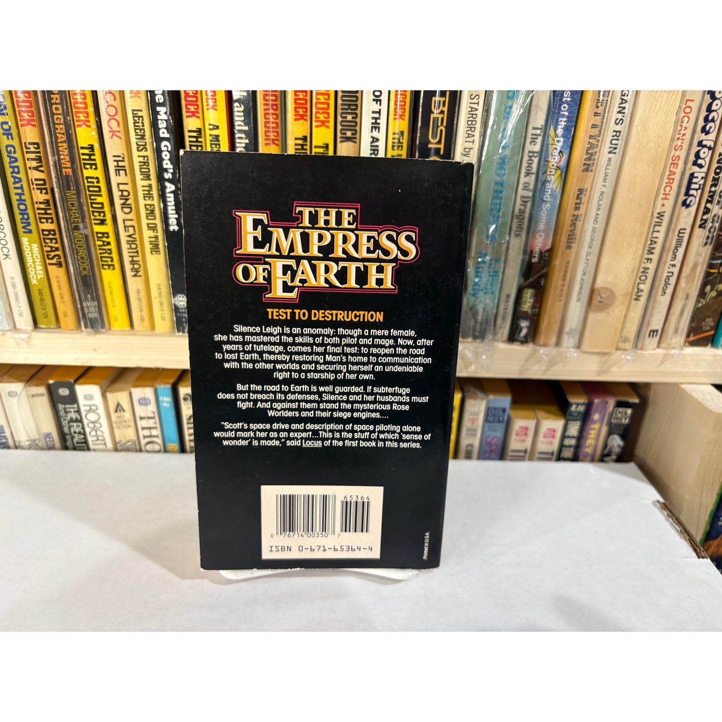 The Empress Of The Earth - Melissa Scott - Baen Books - Paperback