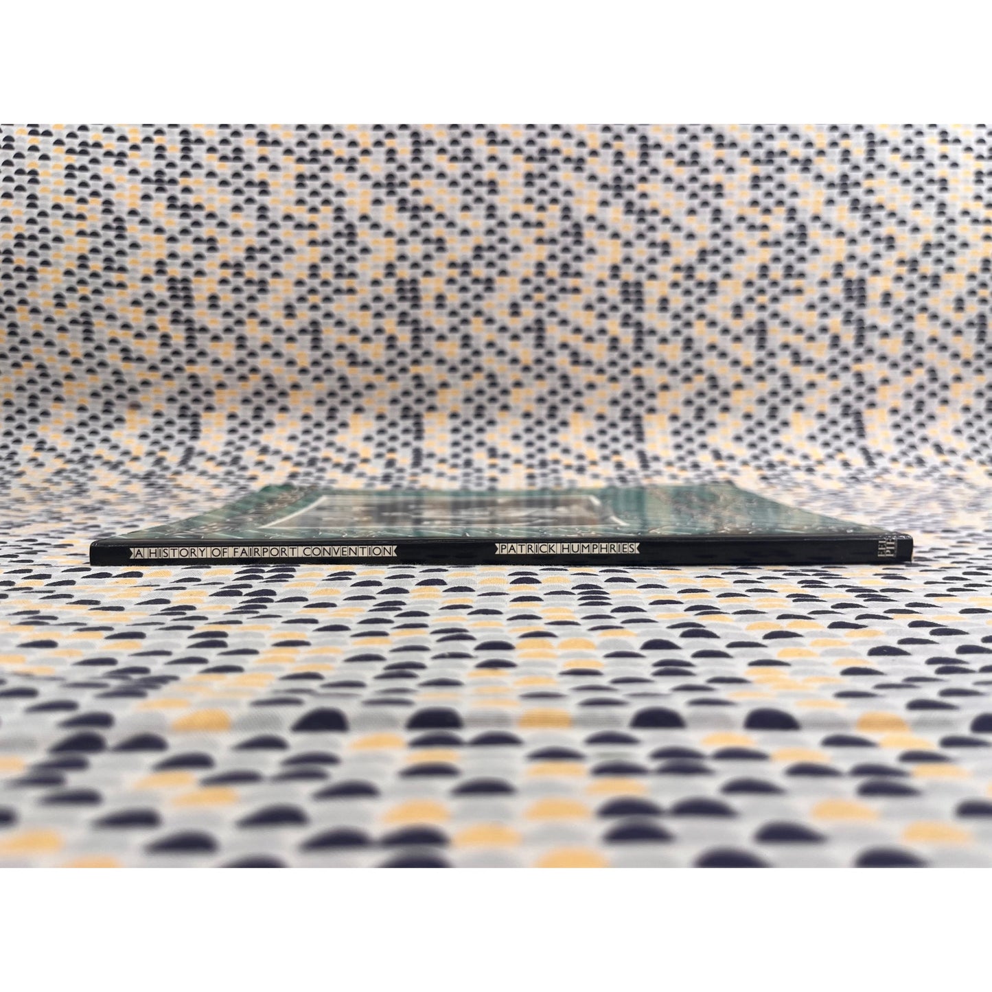 Meet on the Ledge - Patrick Humphries - Eel Pie Books - Paperback