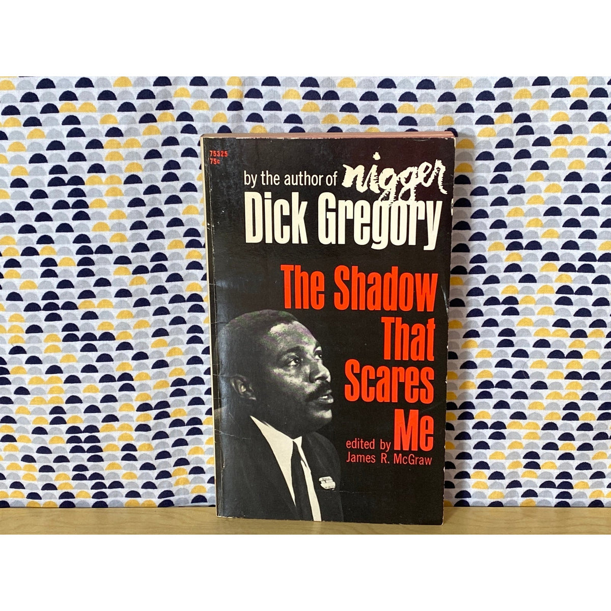The Shadow That Scares Me - Dick Gregory - Vintage Paperback Book - 75 cent Pocket Books Edition