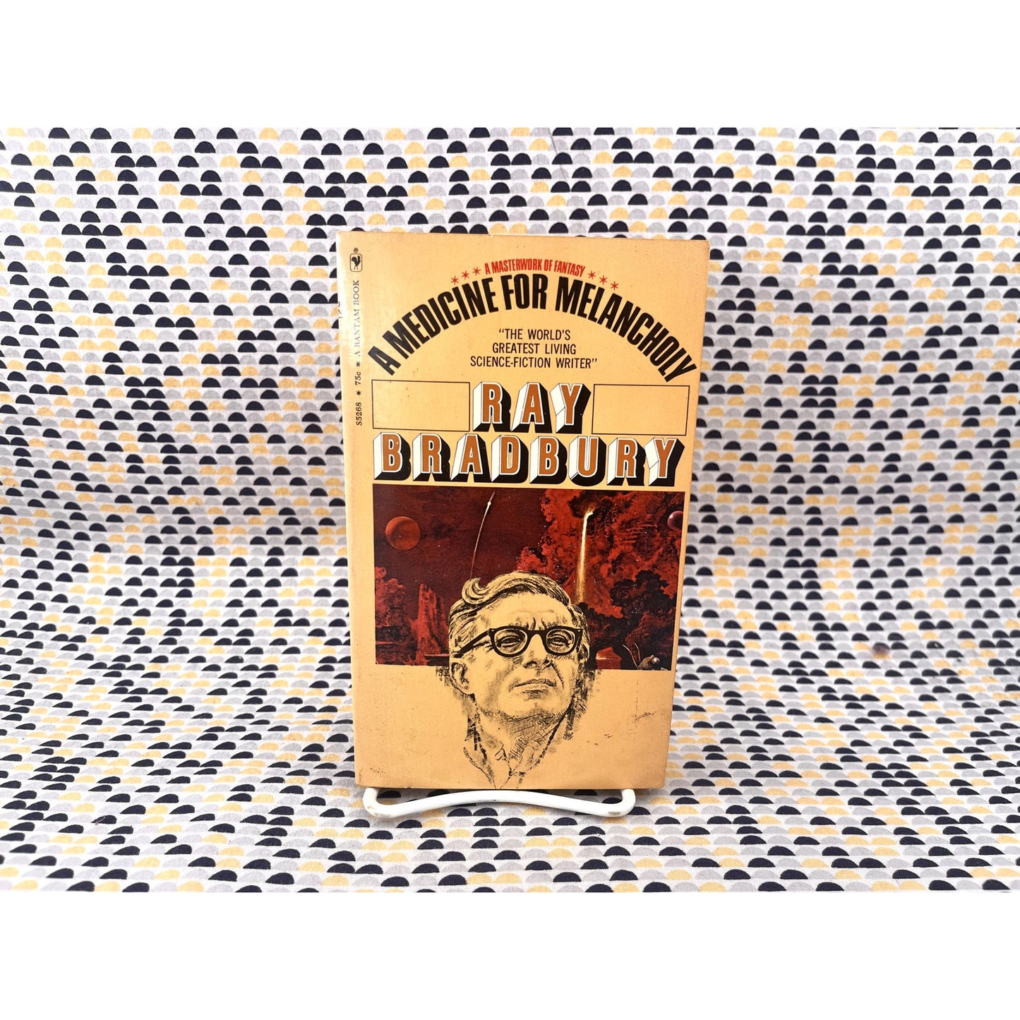 A Medicine for Melancholy - Ray Bradbury - Bantam Books - Paperback